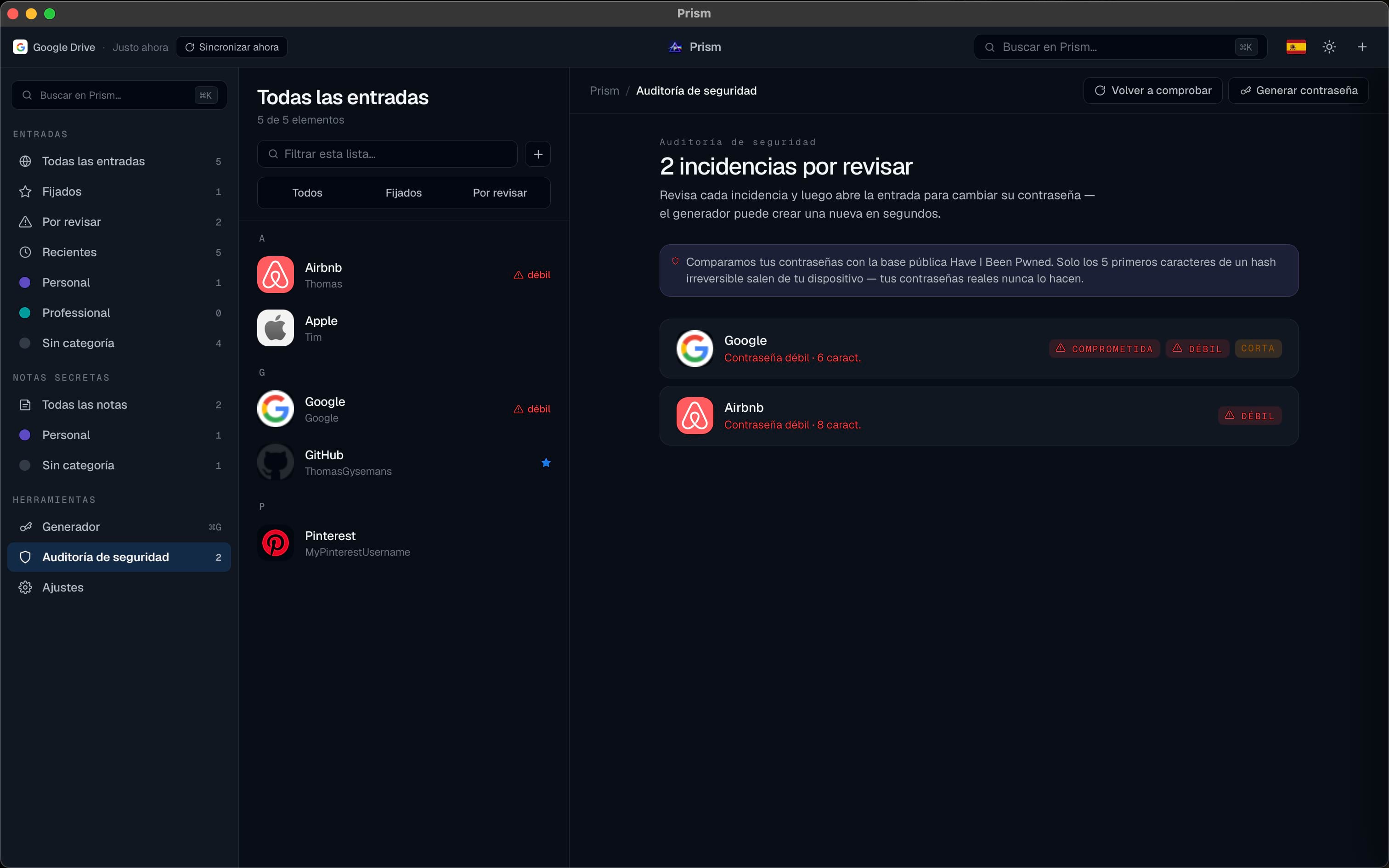 Pantalla de auditoría de seguridad de Prism en tema oscuro.